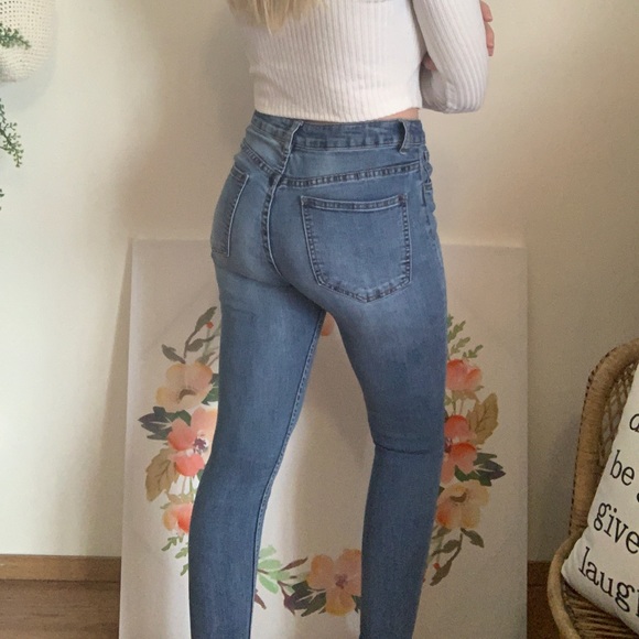 Skinny Jeans - Picture 2 of 2